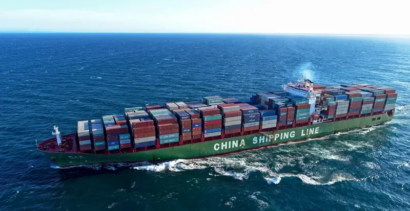 XIN CHI WAN Container Ship IMO 9304772 photo 2