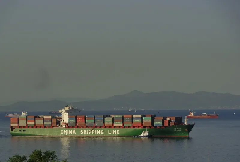 XIN YAN TAI Container Ship IMO 9304801 photo 8