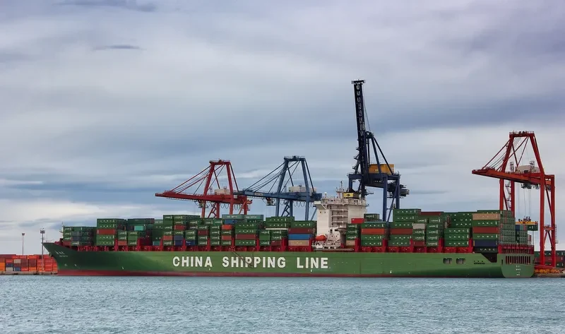 XIN YAN TAI Container Ship IMO 9304801 photo 10