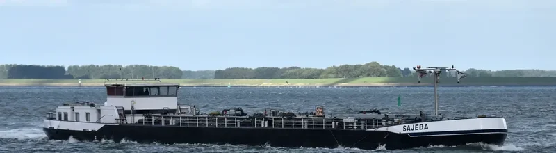 MARTENS 5 Tanker IMO 9304916 photo 8