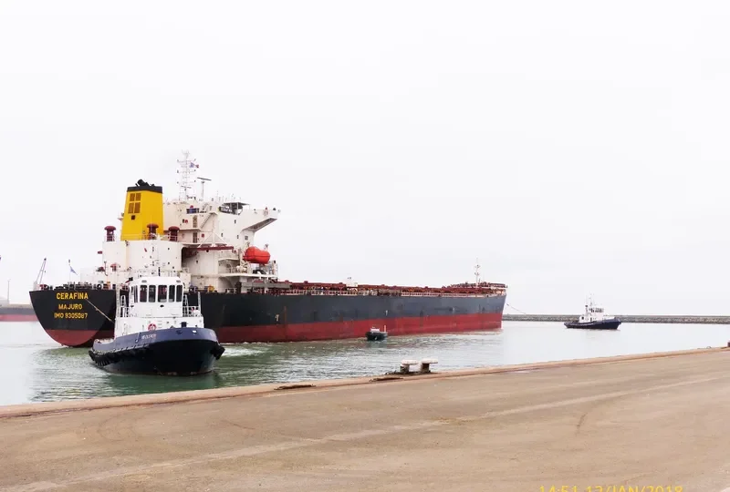 CERAFINA Bulk Carrier IMO 9305087