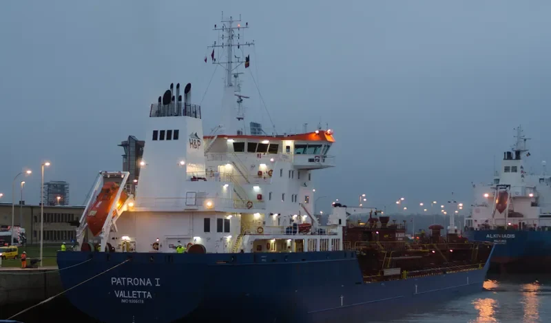 PATRONA I Tanker IMO 9305178 photo 3