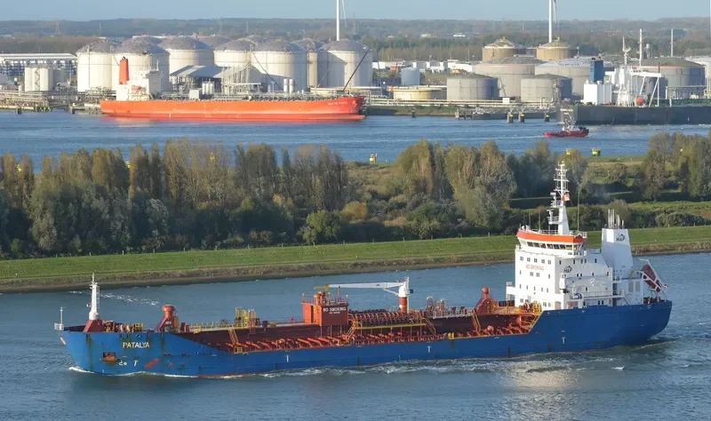 PATALYA Tanker IMO 9305180 photo 5