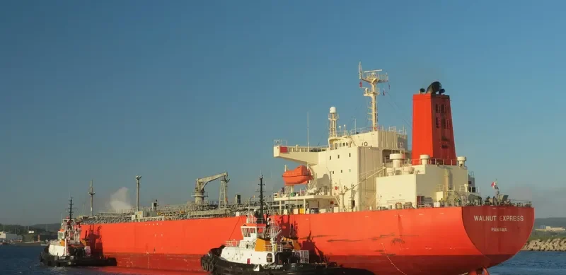 BALOS Tanker IMO 9305348 photo 10