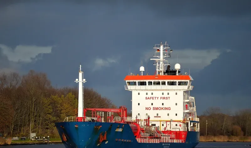 KARIA Tanker IMO 9305362 photo 3