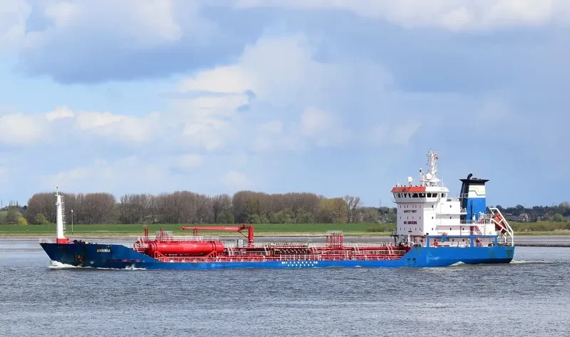 KARIA Tanker IMO 9305362 photo 8
