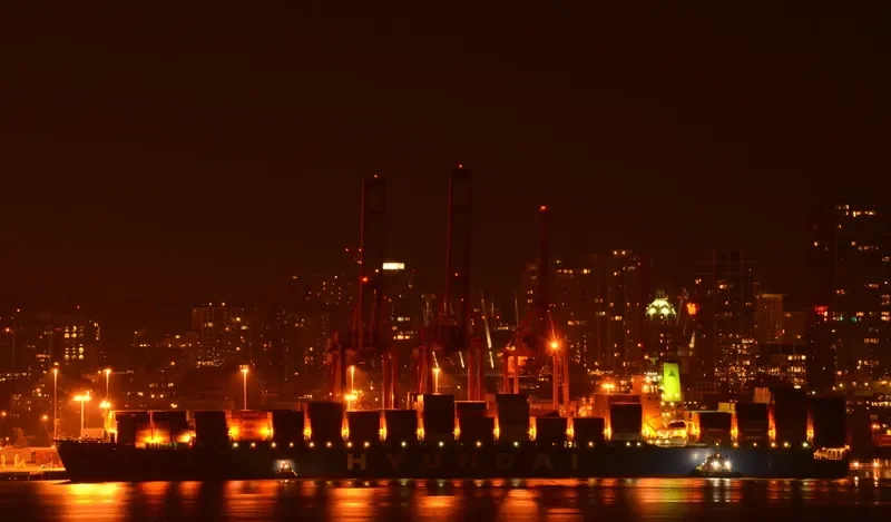 HYUNDAI HONGKONG Container Ship IMO 9305661 photo 5