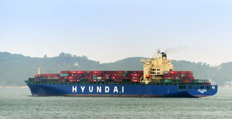 HYUNDAI SINGAPORE Container Ship IMO 9305685 photo 6