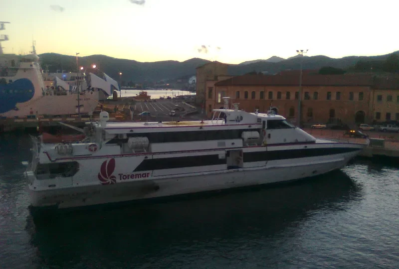 AGOSTINO LAURO JET Passenger Ship IMO 9305805 photo 10