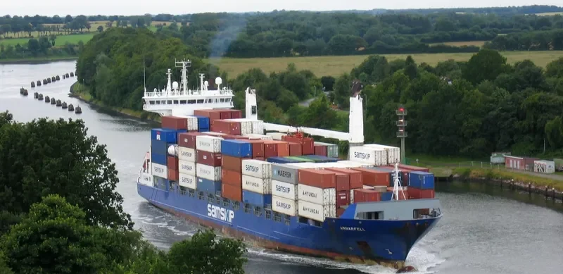 ARNARFELL Container Ship IMO 9306005