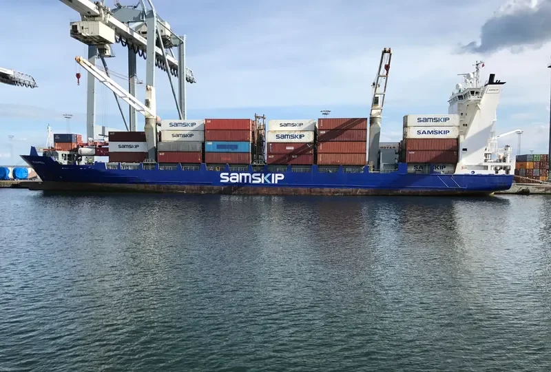 HELGAFELL Container Ship IMO 9306017 photo 3