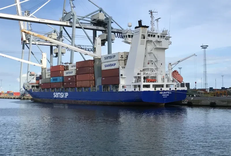 HELGAFELL Container Ship IMO 9306017 photo 4