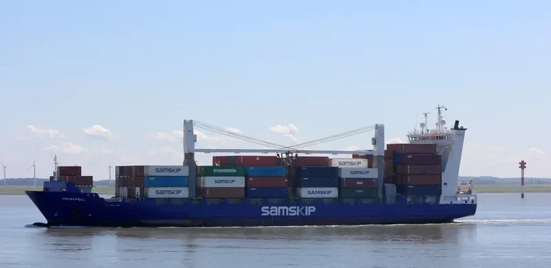 HELGAFELL Container Ship IMO 9306017 photo 8
