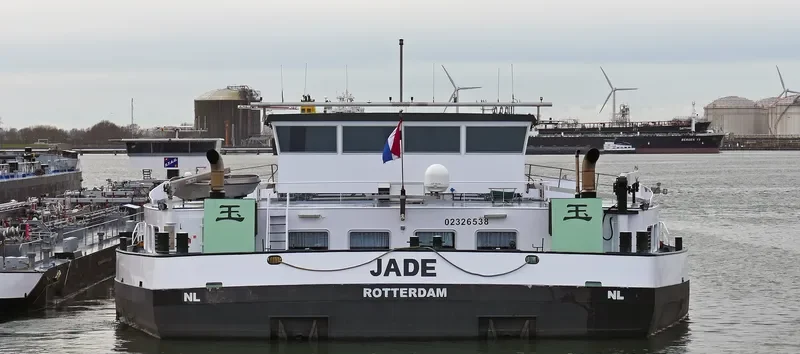 JADE Tanker IMO 9306081 photo 7