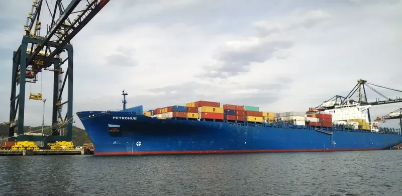 EMIRATES SANA Container Ship IMO 9306184 photo 4