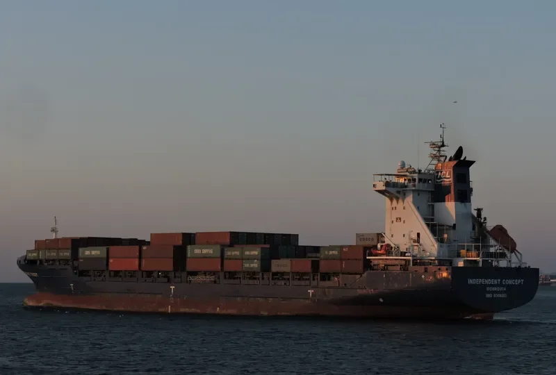 CONTSHIP SEA Container Ship IMO 9306213 photo 2