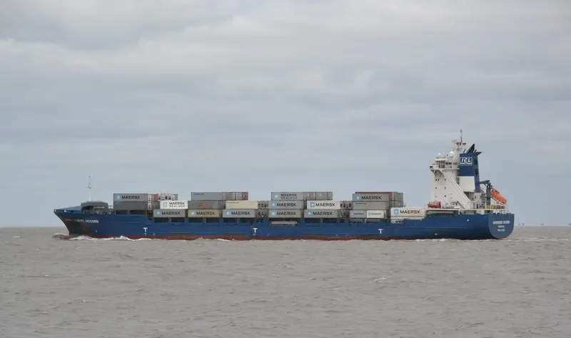 CONTSHIP RUN Container Ship IMO 9306237 photo 8