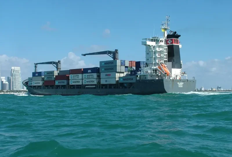 CONTSHIP MED Container Ship IMO 9306249 photo 6