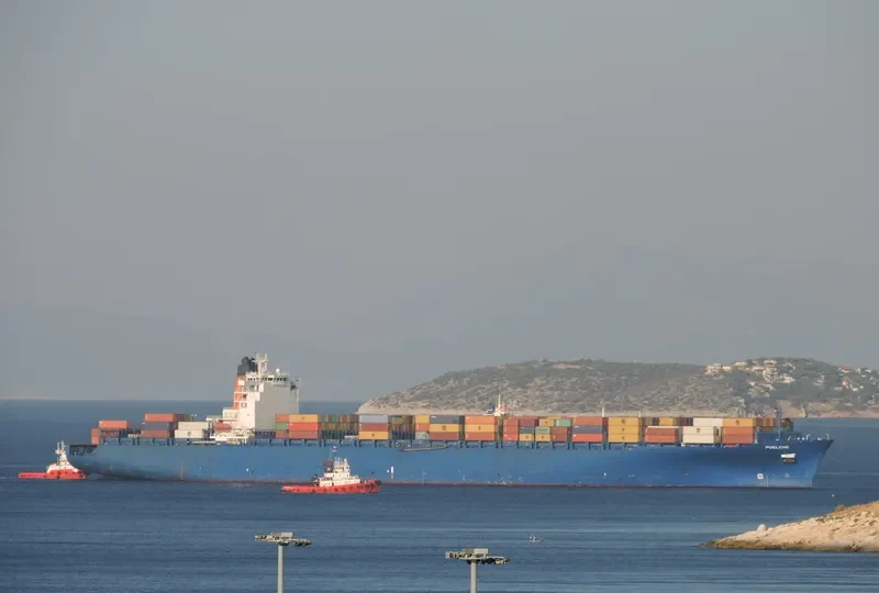 EMIRATES DANA Container Ship IMO 9306287 photo 6