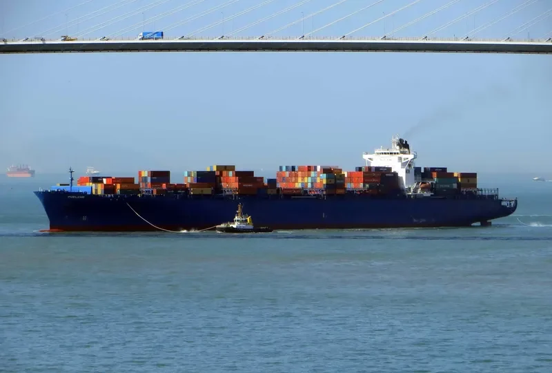 EMIRATES DANA Container Ship IMO 9306287 photo 7
