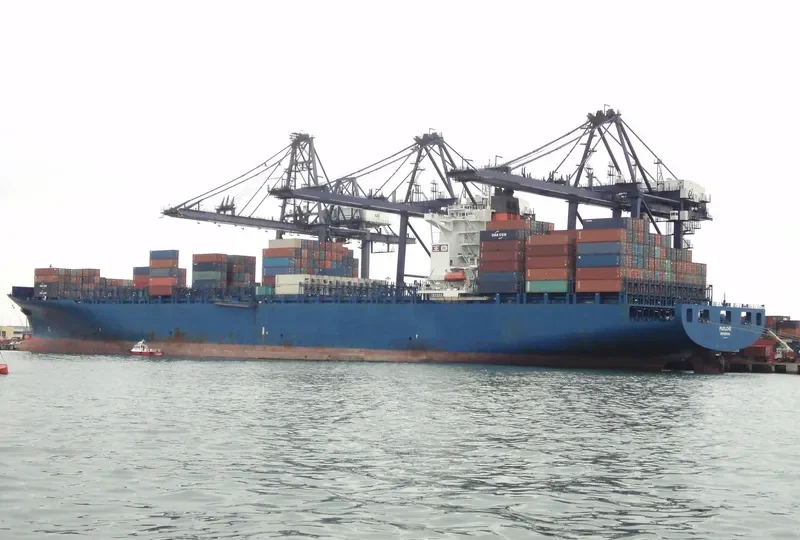 EMIRATES DANA Container Ship IMO 9306287 photo 10