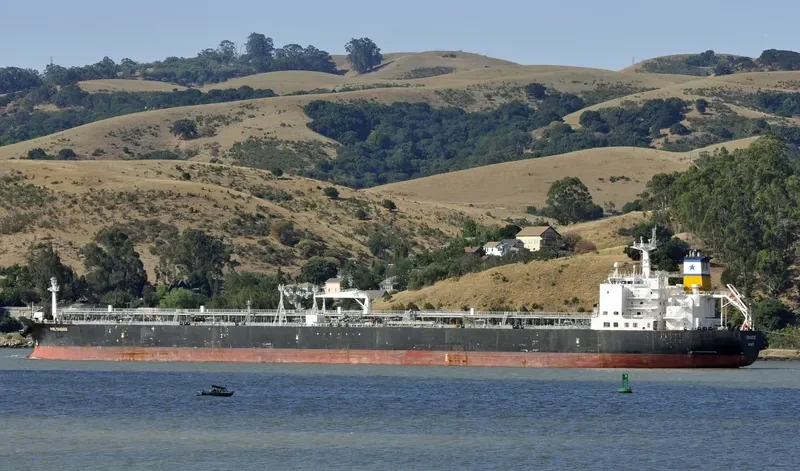 POLYAIGOS Tanker IMO 9306574 photo 3
