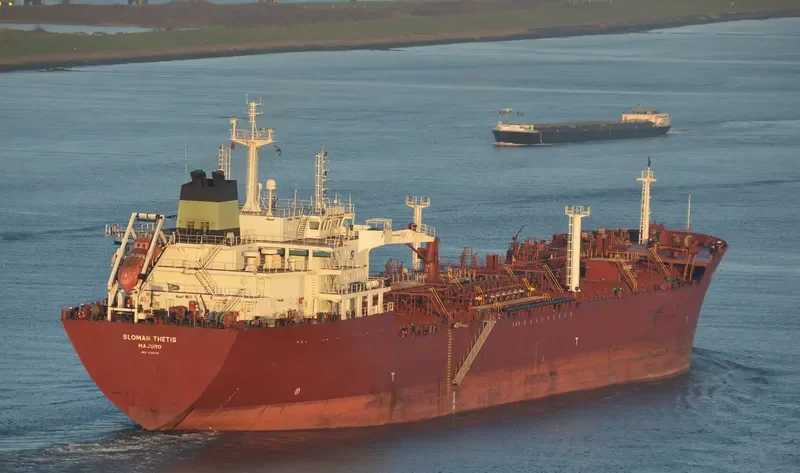 SLOMAN THETIS Tanker IMO 9306653 photo 2