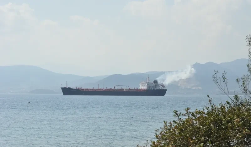 REVIN Tanker IMO 9306665 photo 5