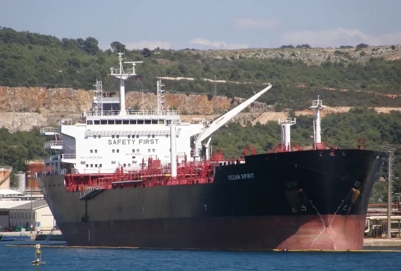 REVIN Tanker IMO 9306665 photo 6