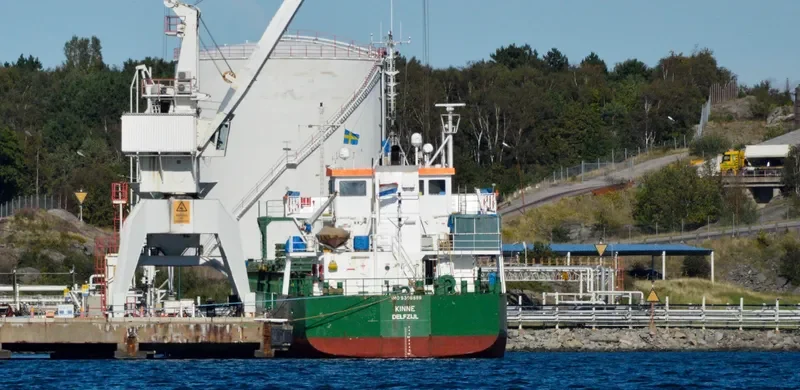 KINNE Container Ship IMO 9306689 photo 5