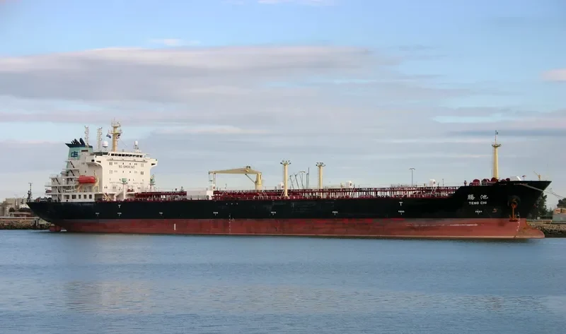 TENG CHI Tanker IMO 9306720 photo 4