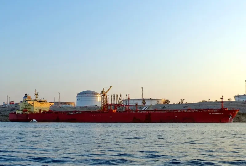 NS COMMANDER Tanker IMO 9306794 photo 8