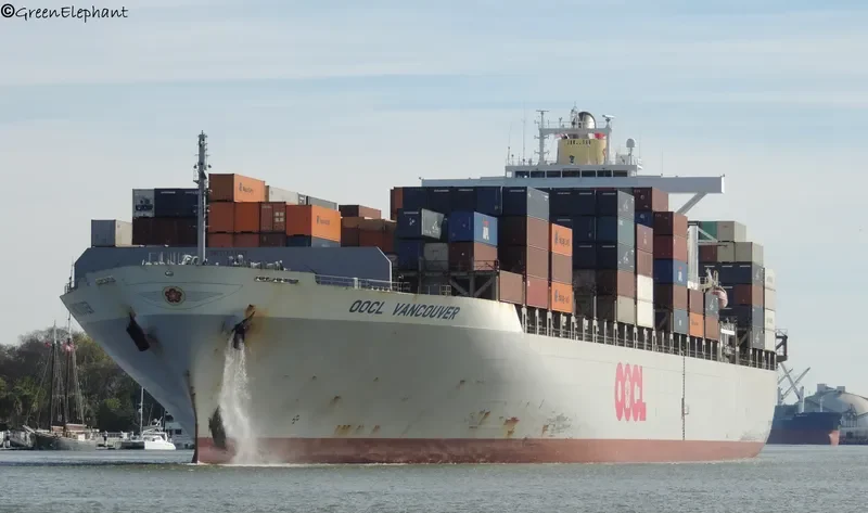 OOCL VANCOUVER Container Ship IMO 9306990 photo 6