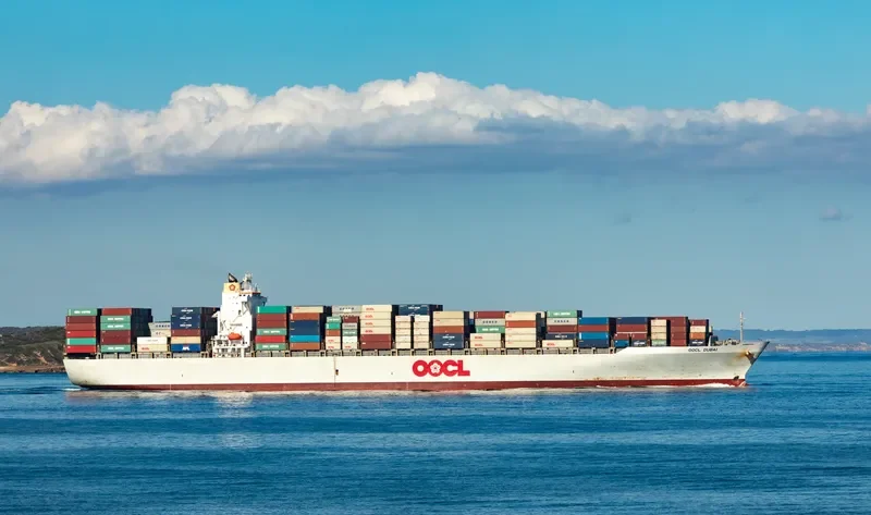 OOCL DUBAI Container Ship IMO 9307023 photo 4