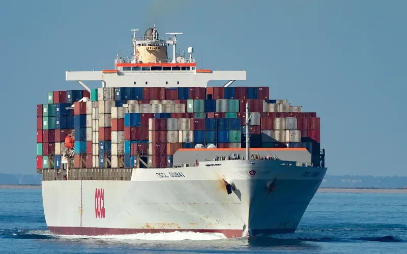 OOCL DUBAI Container Ship IMO 9307023 photo 5