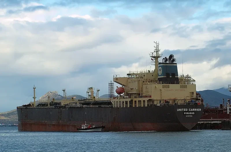 LR1 CARRIER Tanker IMO 9307102 photo 5