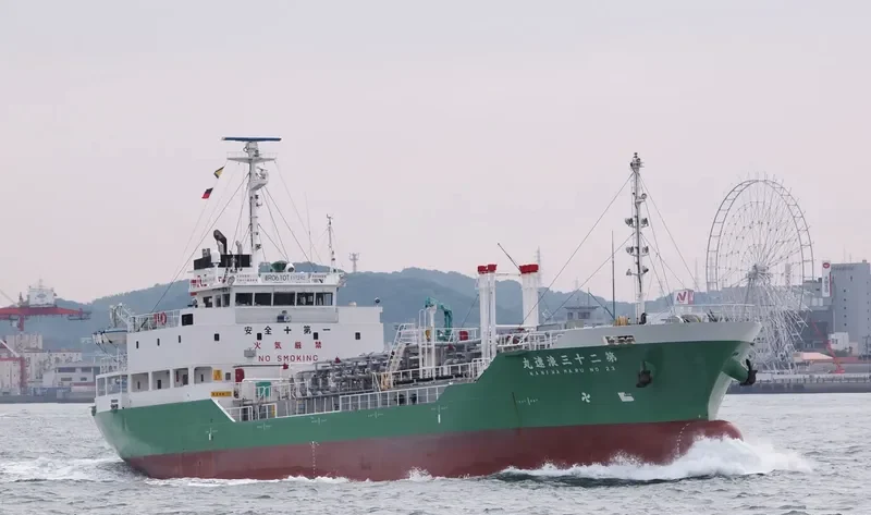 NANIWA MARU NO.23 Tanker IMO 9307126 photo 3
