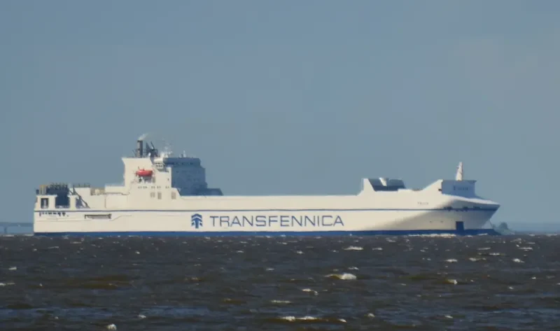 TRICA Ro-Ro IMO 9307384 photo 6