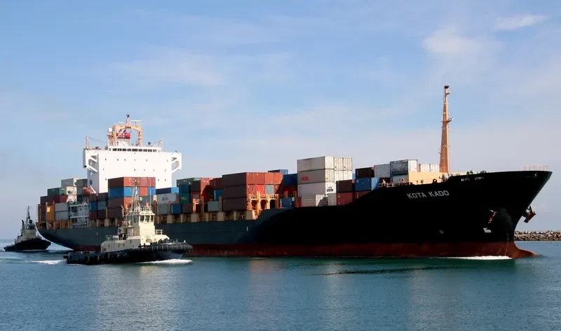 STONEWELL GLORY Container Ship IMO 9307396 photo 7
