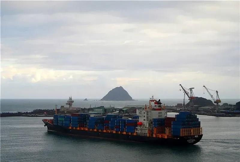 KOTA KAMIL Container Ship IMO 9307413 photo 5