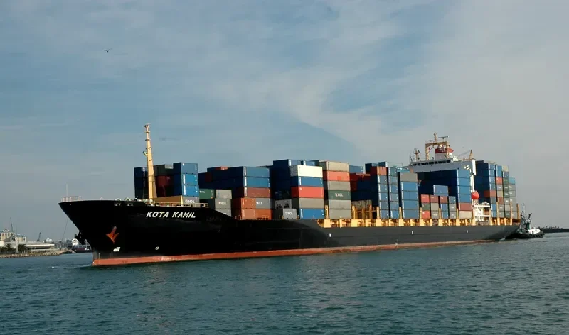 KOTA KAMIL Container Ship IMO 9307413 photo 10