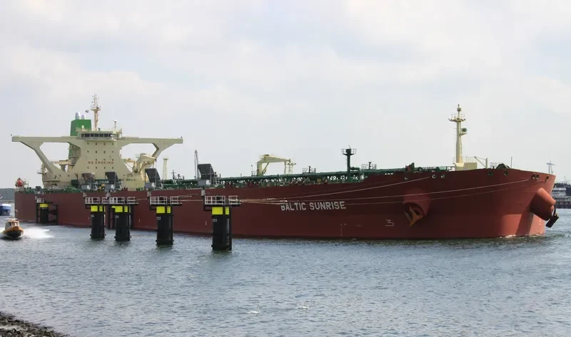 BALTIC SUNRISE Tanker IMO 9307633 photo 2