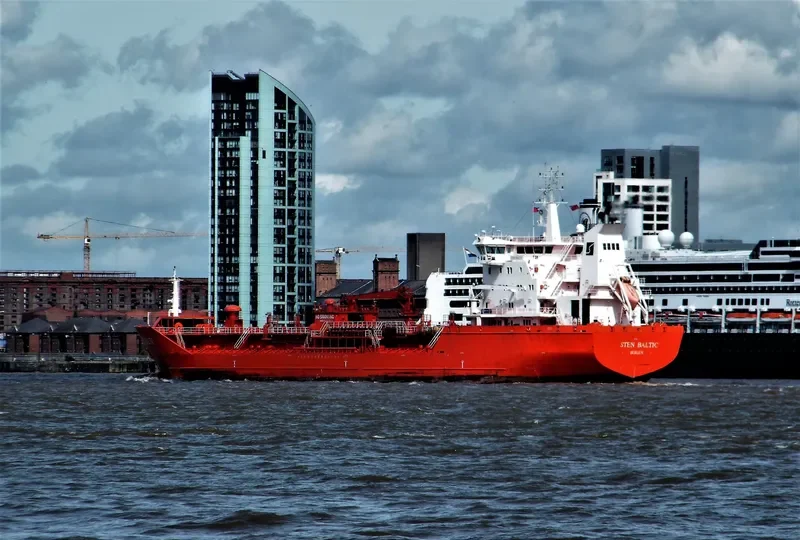 STEN BALTIC Tanker IMO 9307671 photo 4