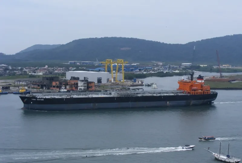 TORM VENTURE Tanker IMO 9307798 photo 10