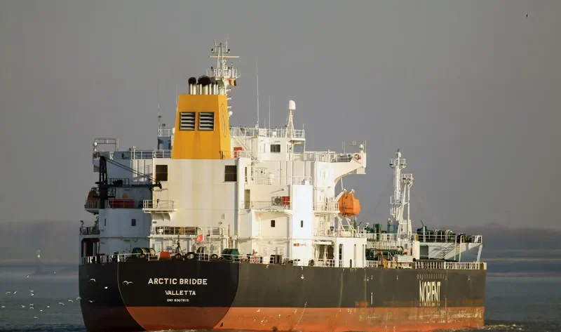 ATLANTICA BRIDGE Tanker IMO 9307815 photo 10
