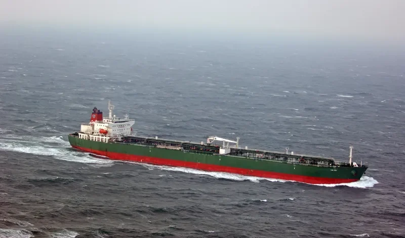 TAI HU Tanker IMO 9307932 photo 3