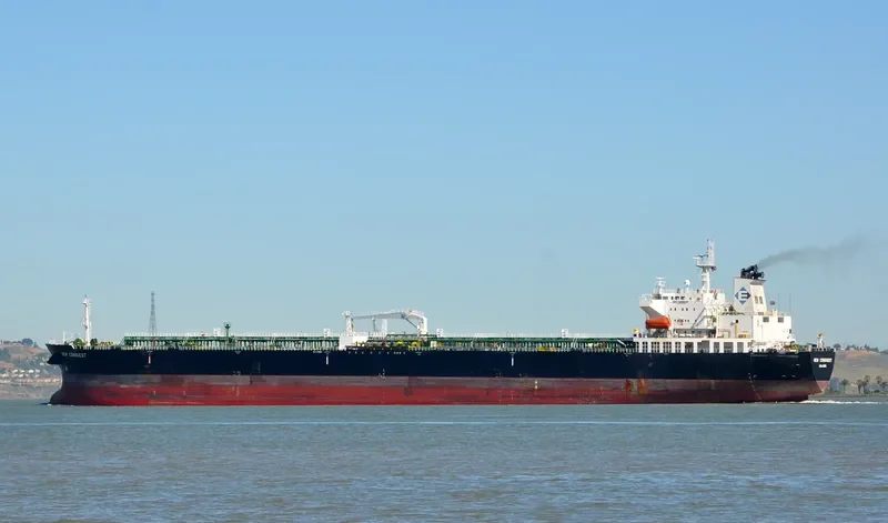 CONQUEST Tanker IMO 9308089 photo 8
