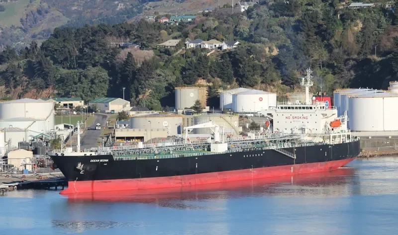SUPER RUBY Tanker IMO 9308120 photo 2