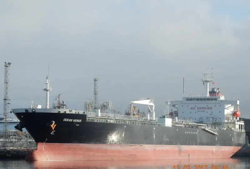 OCEAN VENUS Tanker IMO 9308132 photo 3