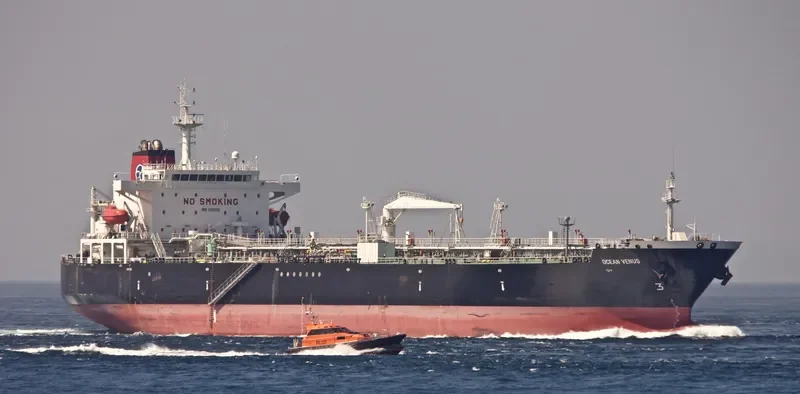 OCEAN VENUS Tanker IMO 9308132 photo 5